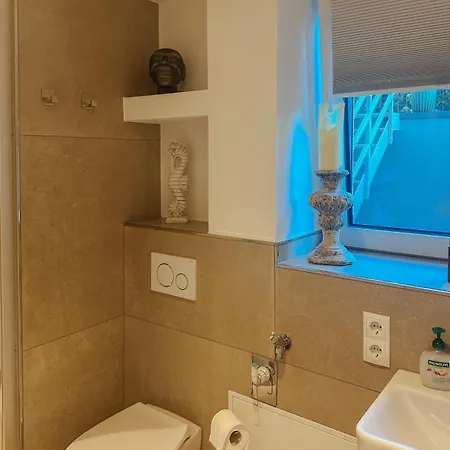 Kleines Für Pendler Und Reisende *