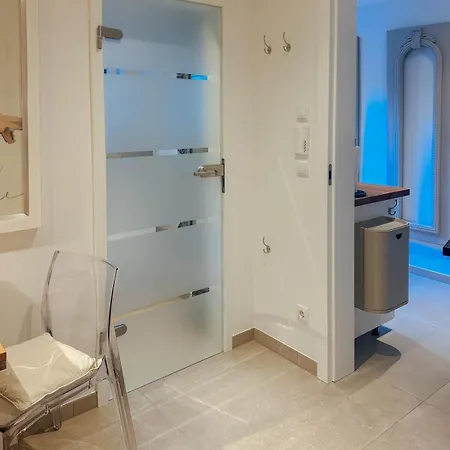 Kleines Für Pendler Und Reisende *