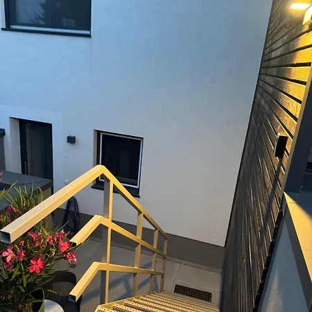 Kleines Für Pendler Und Reisende Wachtberg